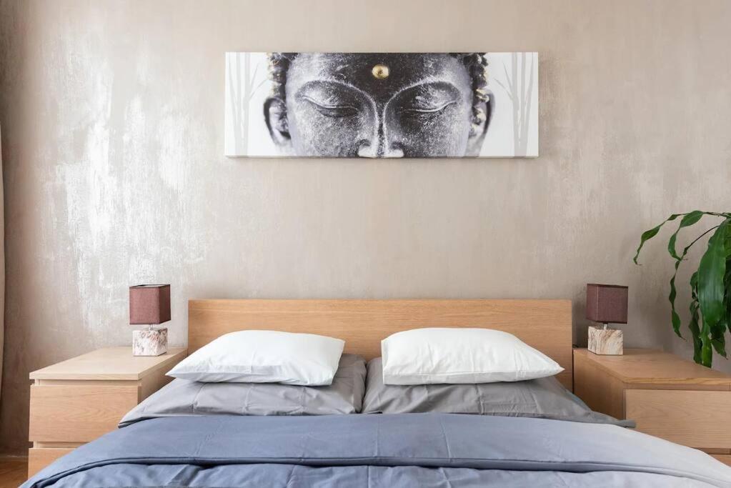 2 Bedrooms Apt Near Wenceslas Sq Prague Exterior photo